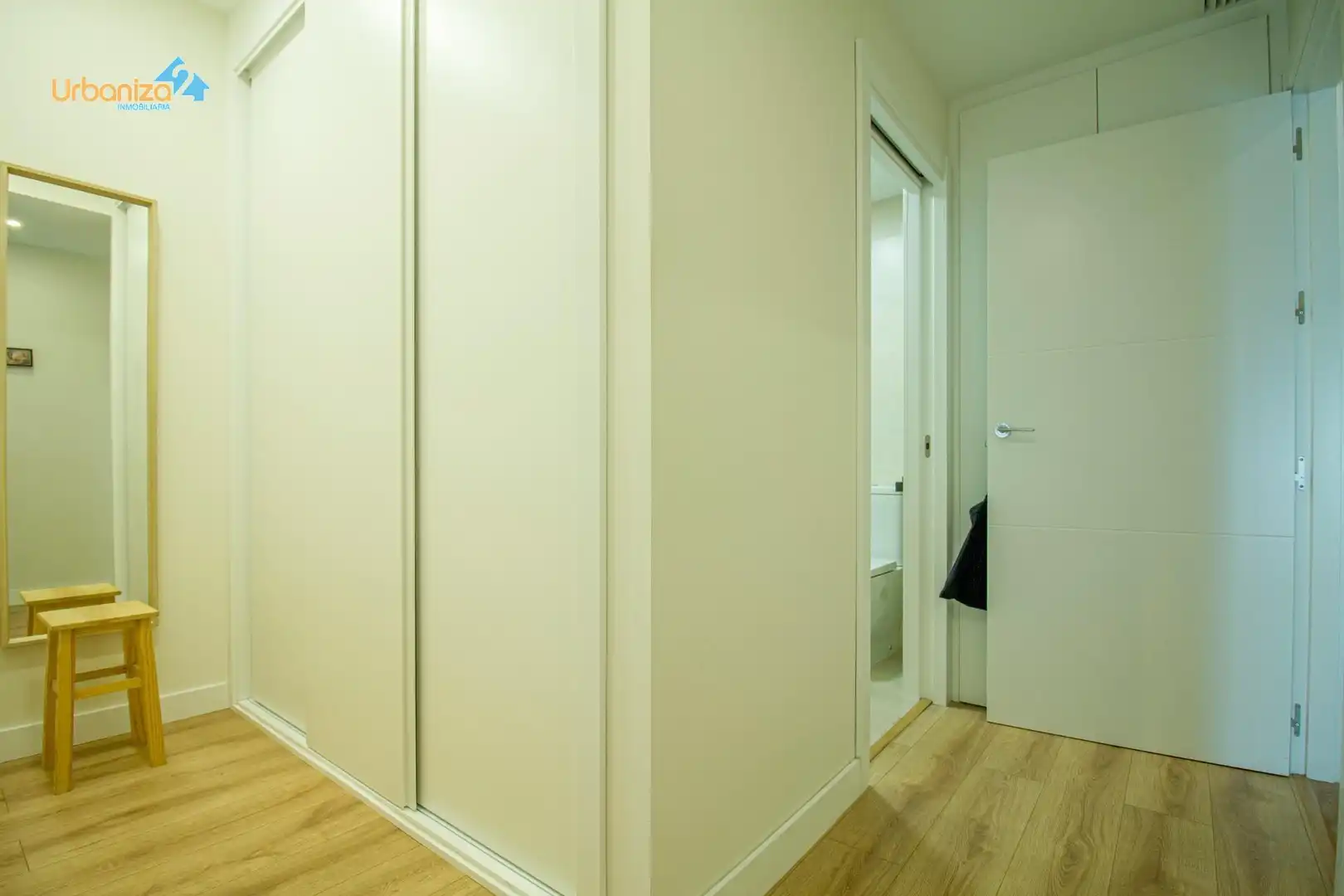 Schlafzimmer von Dachboden zum Verkauf in Badajoz mit Klimaanlage, Heizung und Terrasse