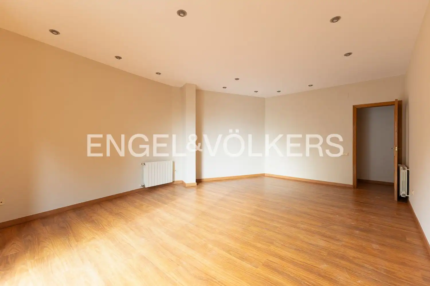 Flat for rent in Plaça dels Furs, El Carme
