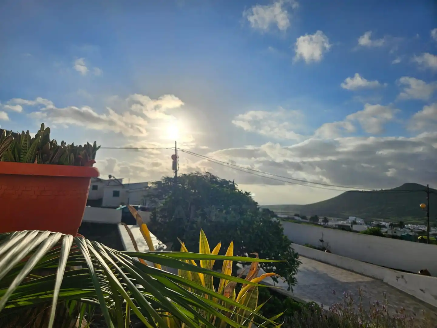 Vista exterior de Casa o chalet en venta en Haría con Calefacción