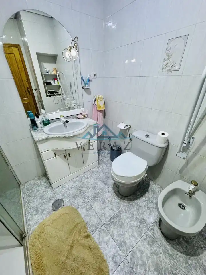Bathroom of Houses for sale in Talavera de la Reina  with Air Conditioner, Heating and Private garden