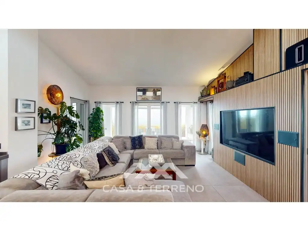 Sala de estar de Casa o chalet en venta en Algarrobo con Aire acondicionado, Calefacción y Jardín privado