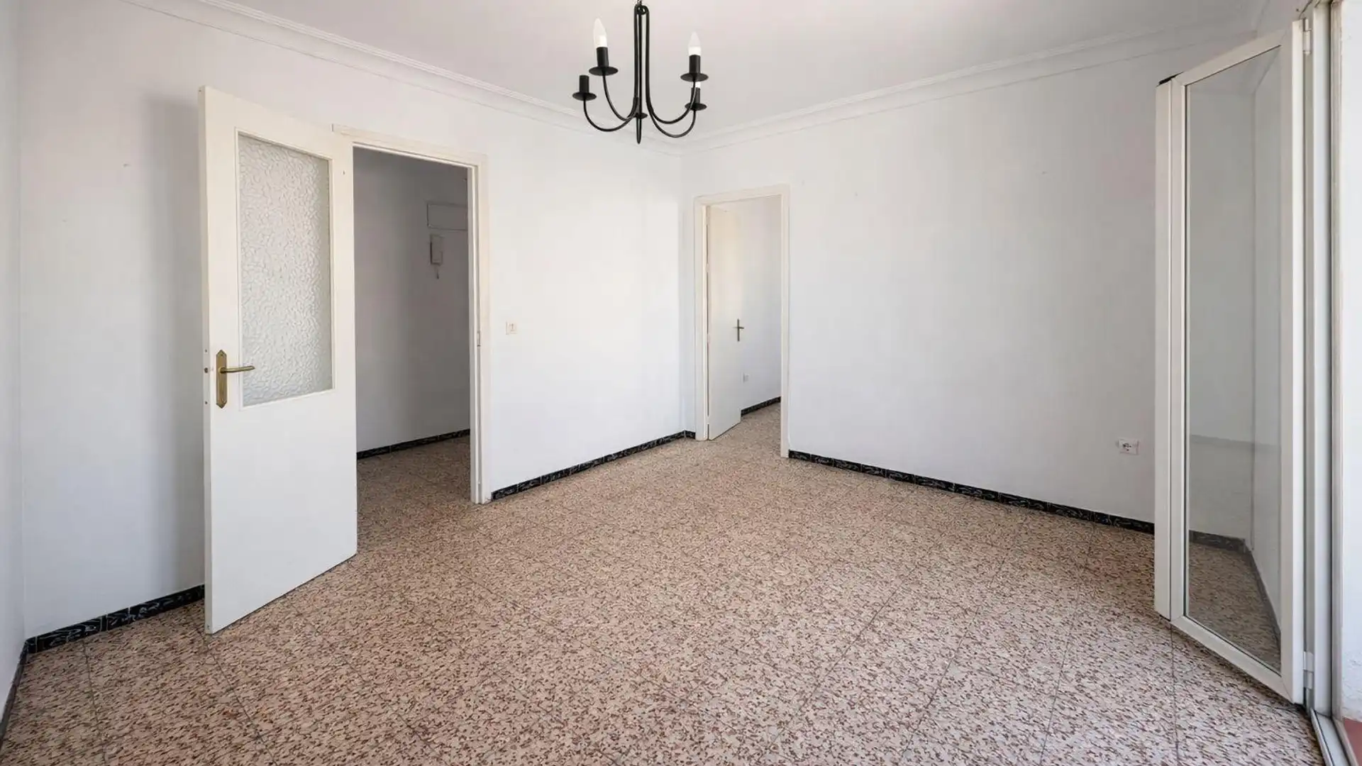 Piso en venta en  Sevilla Capital con Terraza
