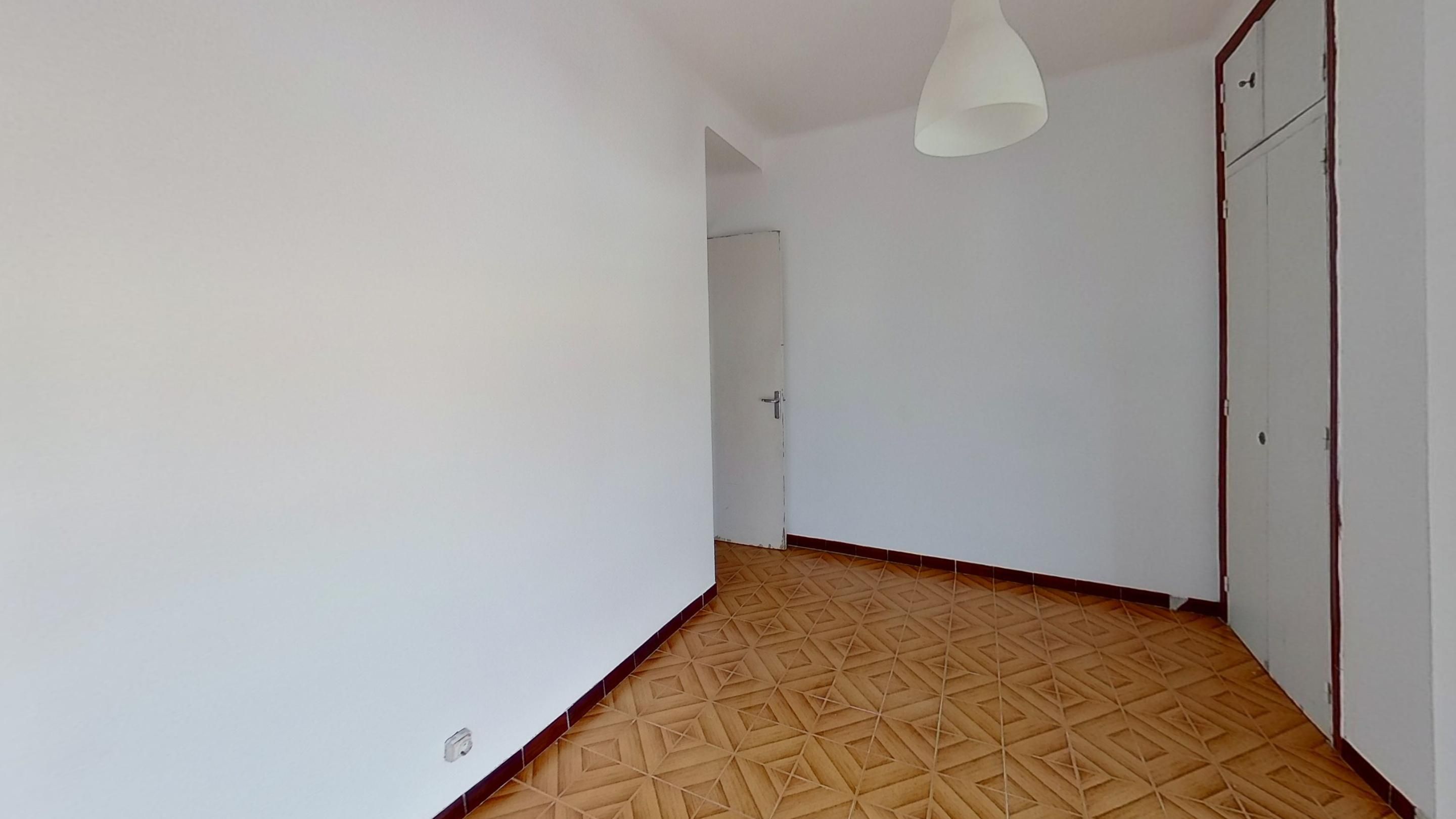 Habitación de Piso en venta en  Barcelona Capital con Balcón