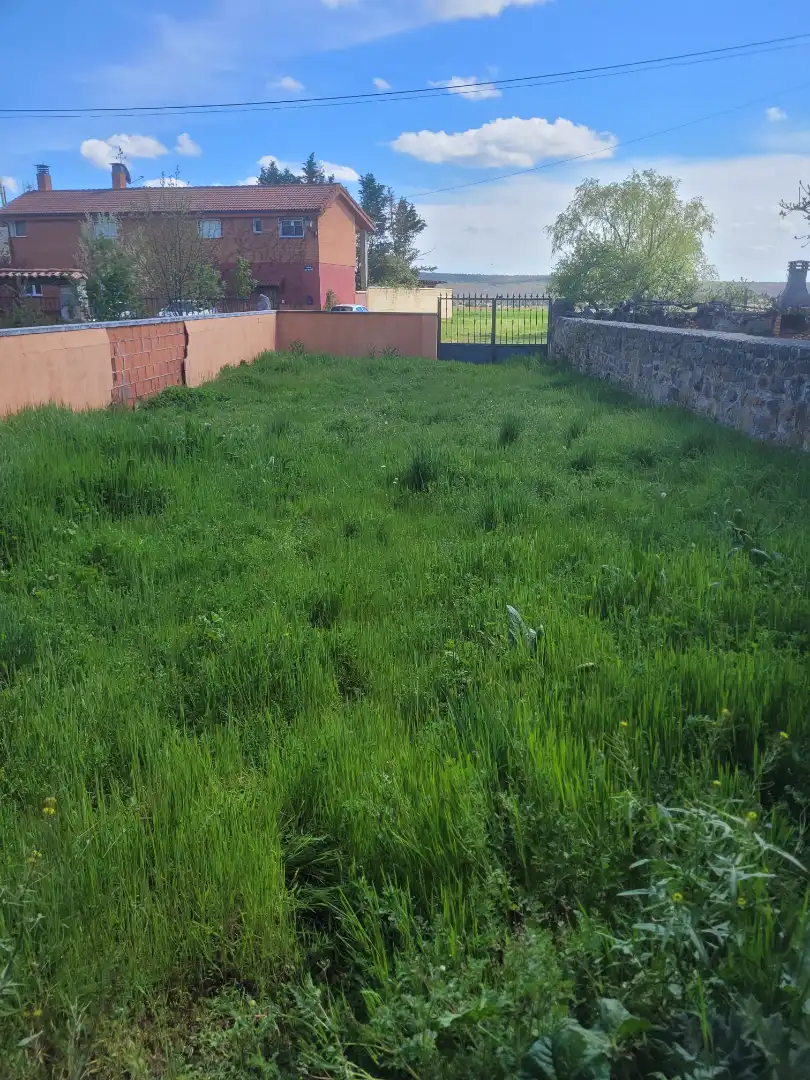 Finca rústica en venda en Garray amb Calefacció, Jardí privat i Parquet