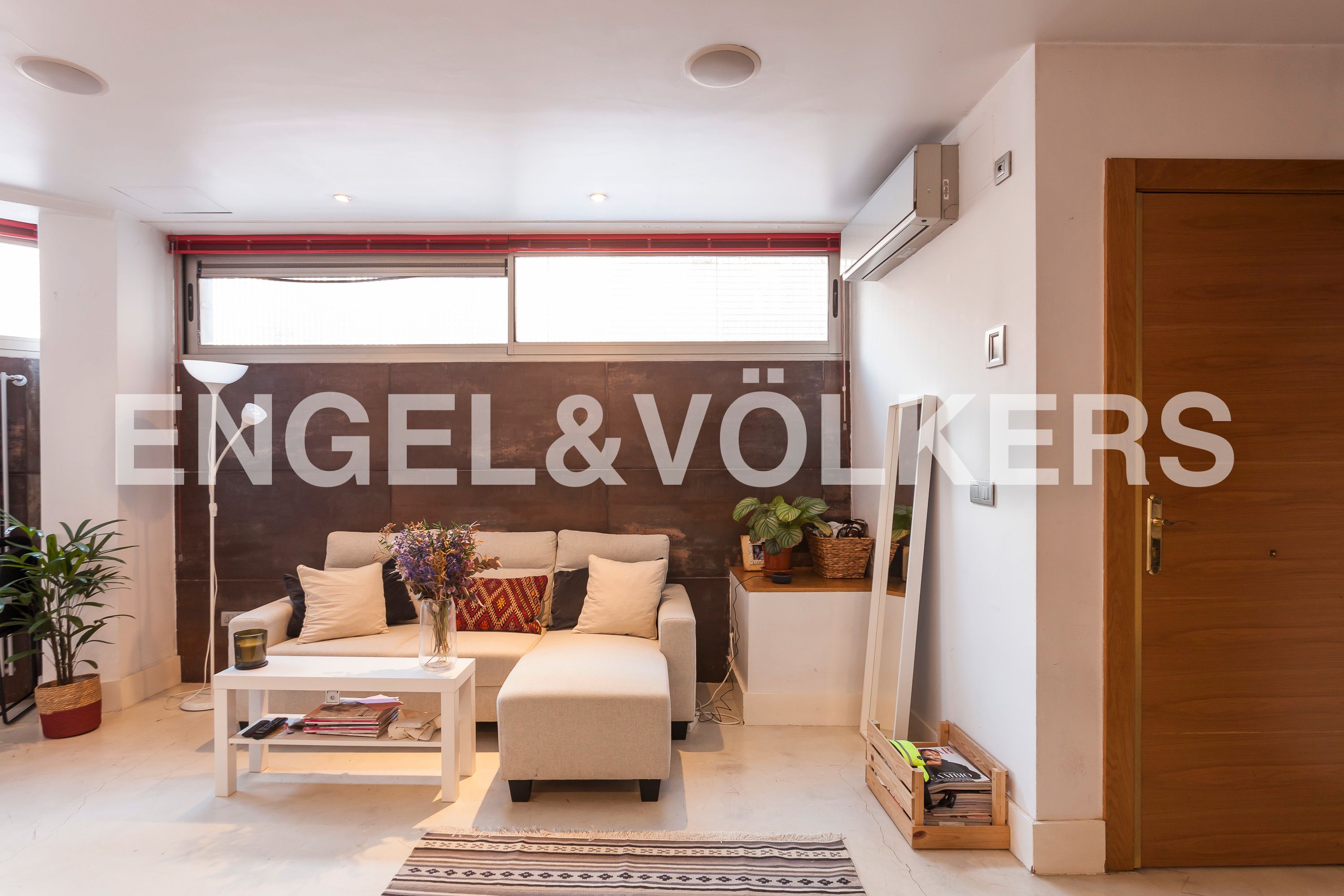Living room of Attic for sale in  Madrid Capital  with Air Conditioner, Heating and Storage room