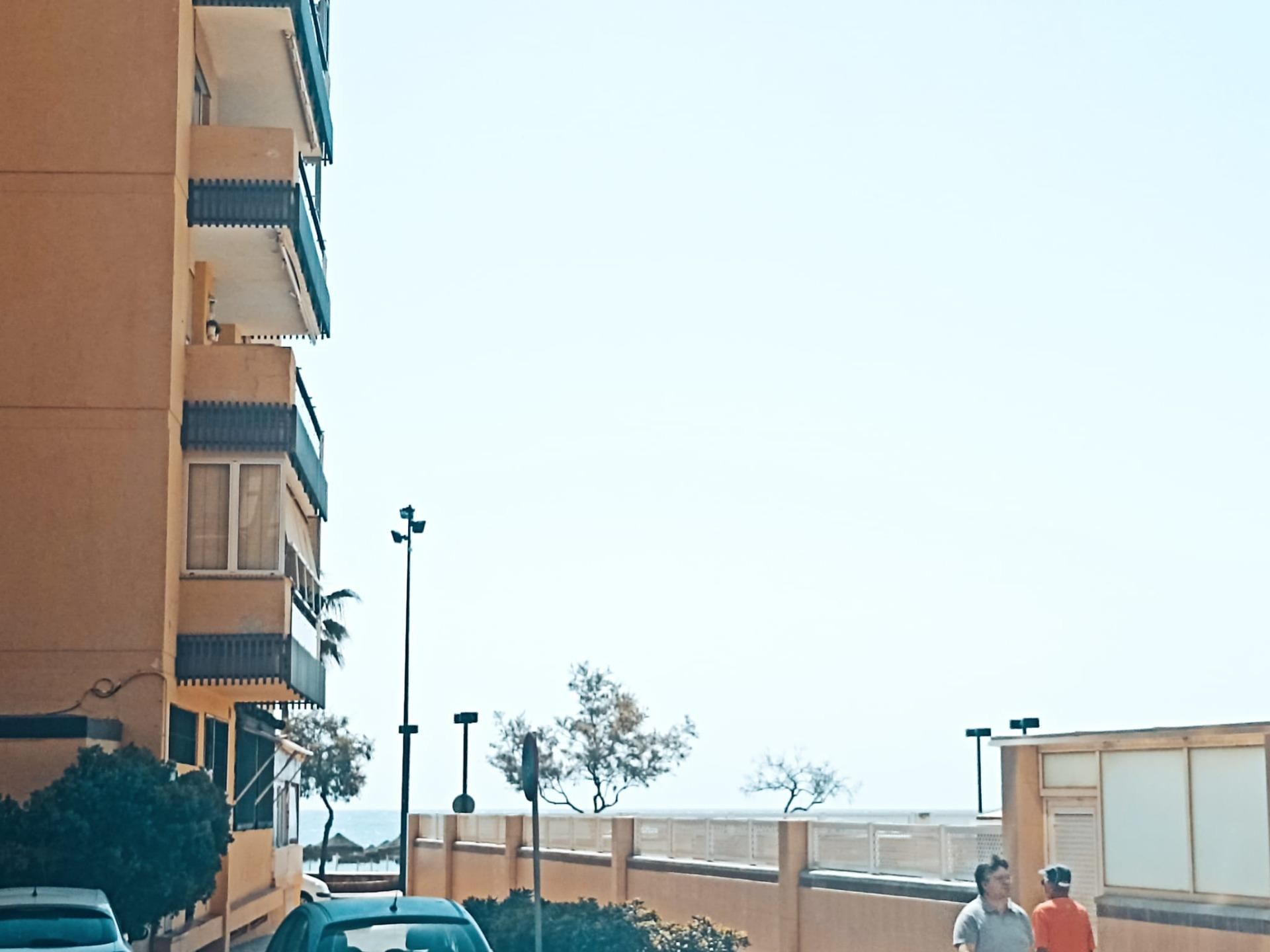 Vista exterior de Apartament en venda en Benalmádena amb Aire condicionat, Calefacció i Alarma