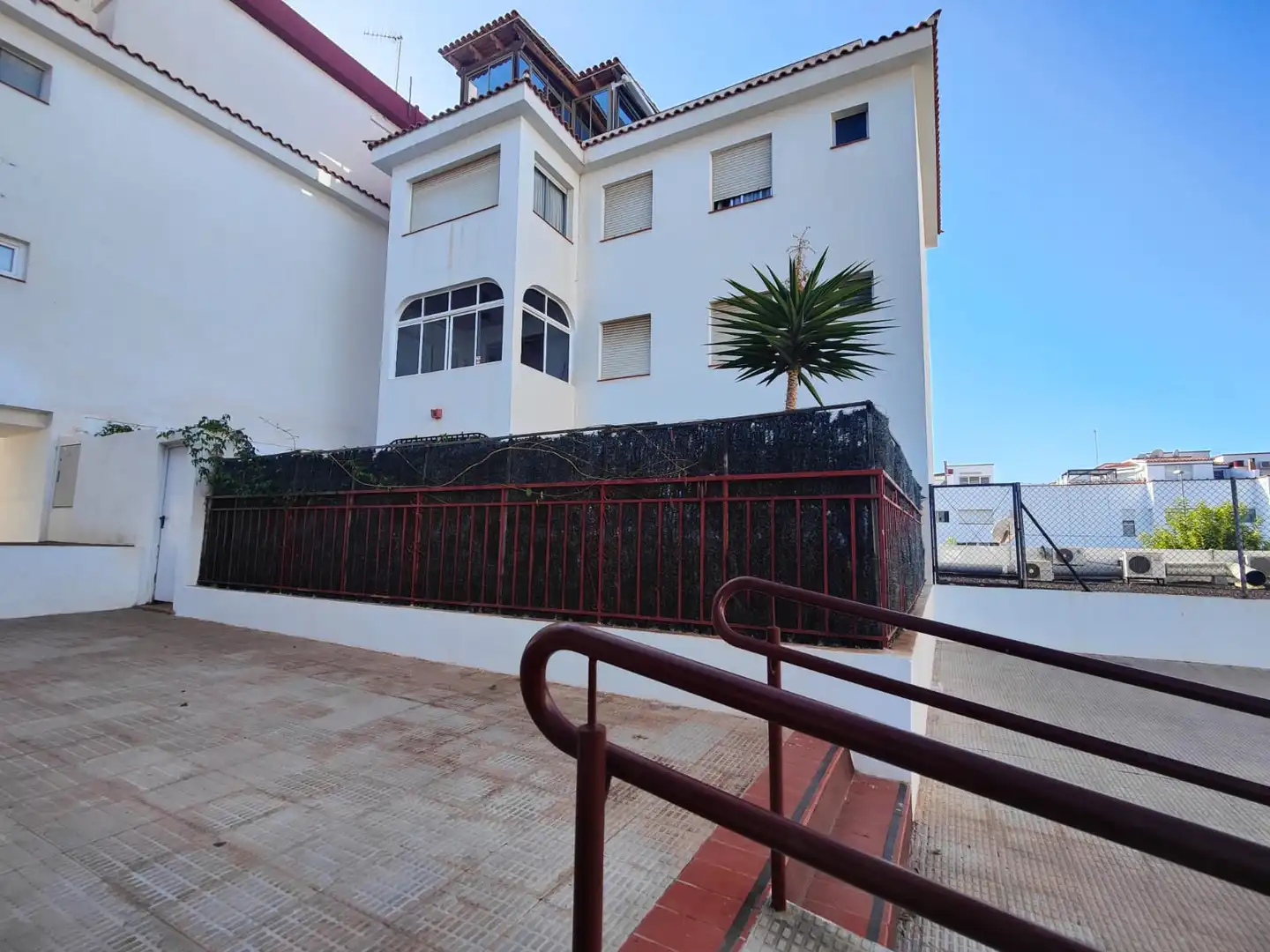 Vista exterior de Planta baja en venta en Arona con Jardín privado, Terraza y Amueblado