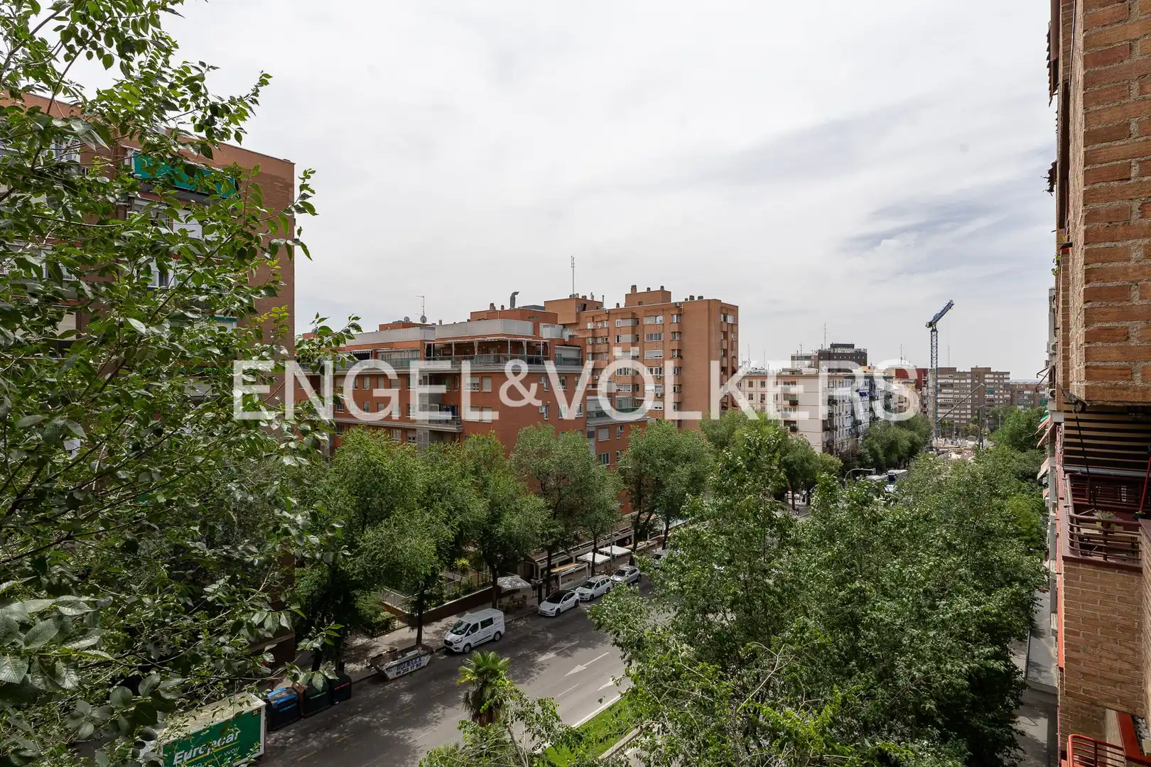 Vista exterior de Pis en venda en Madrid amb Aire condicionat, Calefacció i Parquet