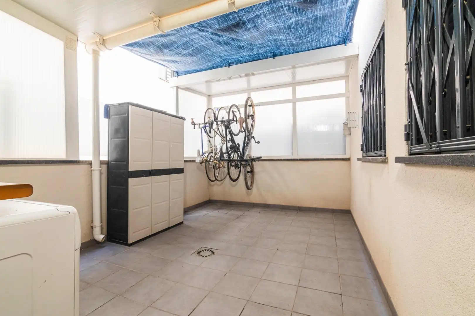 Terrassa de Planta baixa en venda en Crevillent amb Aire condicionat, Calefacció i Piscina comunitària