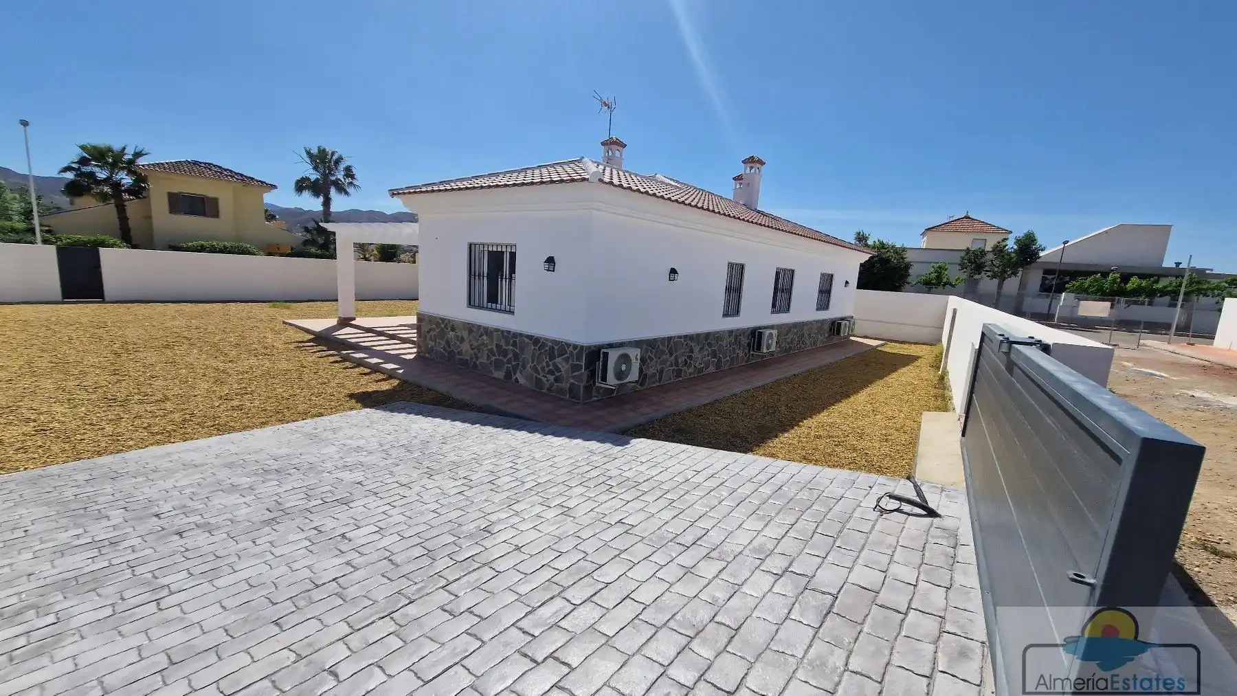 Vista exterior de Casa o chalet de alquiler en Arboleas con Terraza