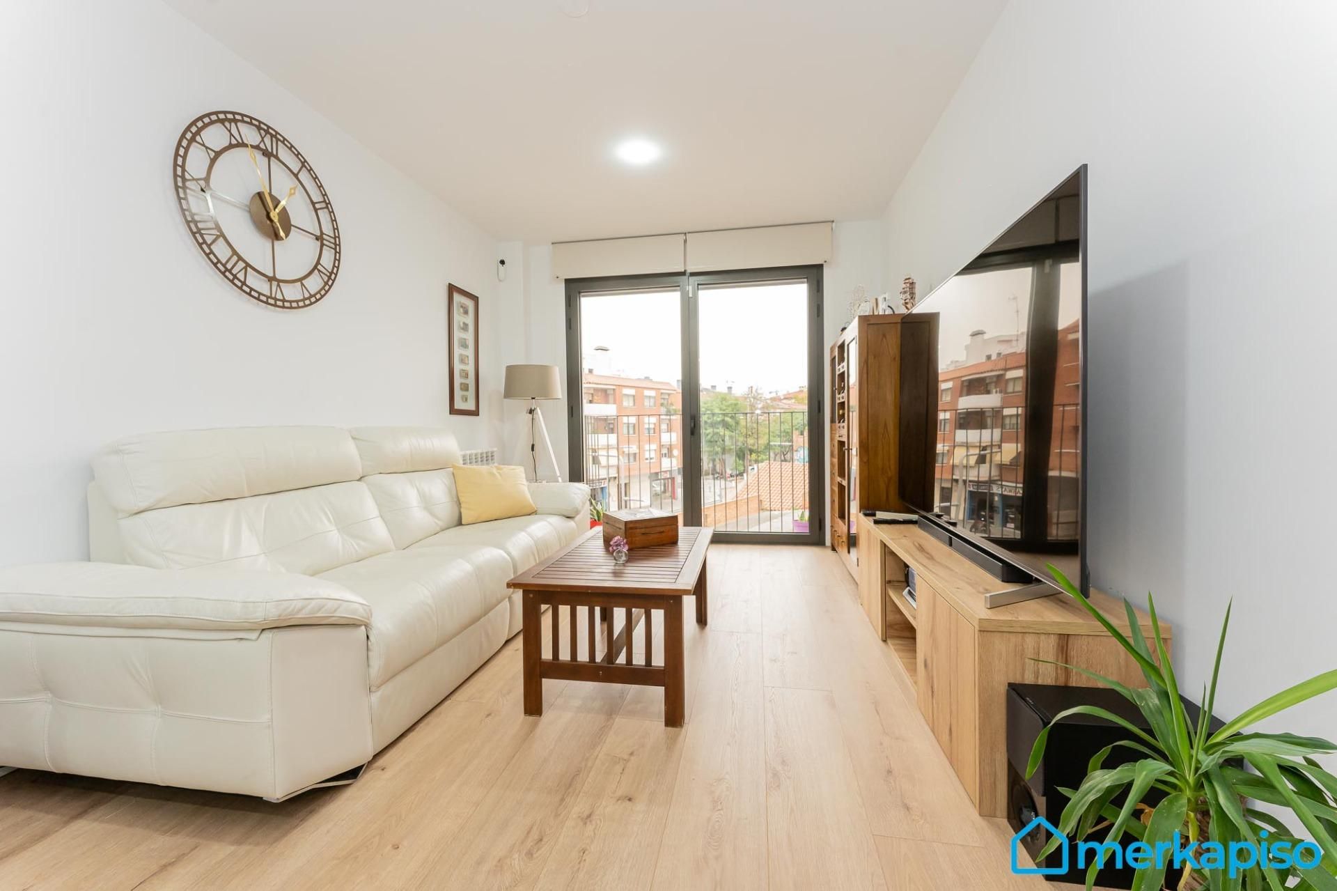 Sala de estar de Piso en venta en Viladecans con Calefacción, Jardín privado y Balcón