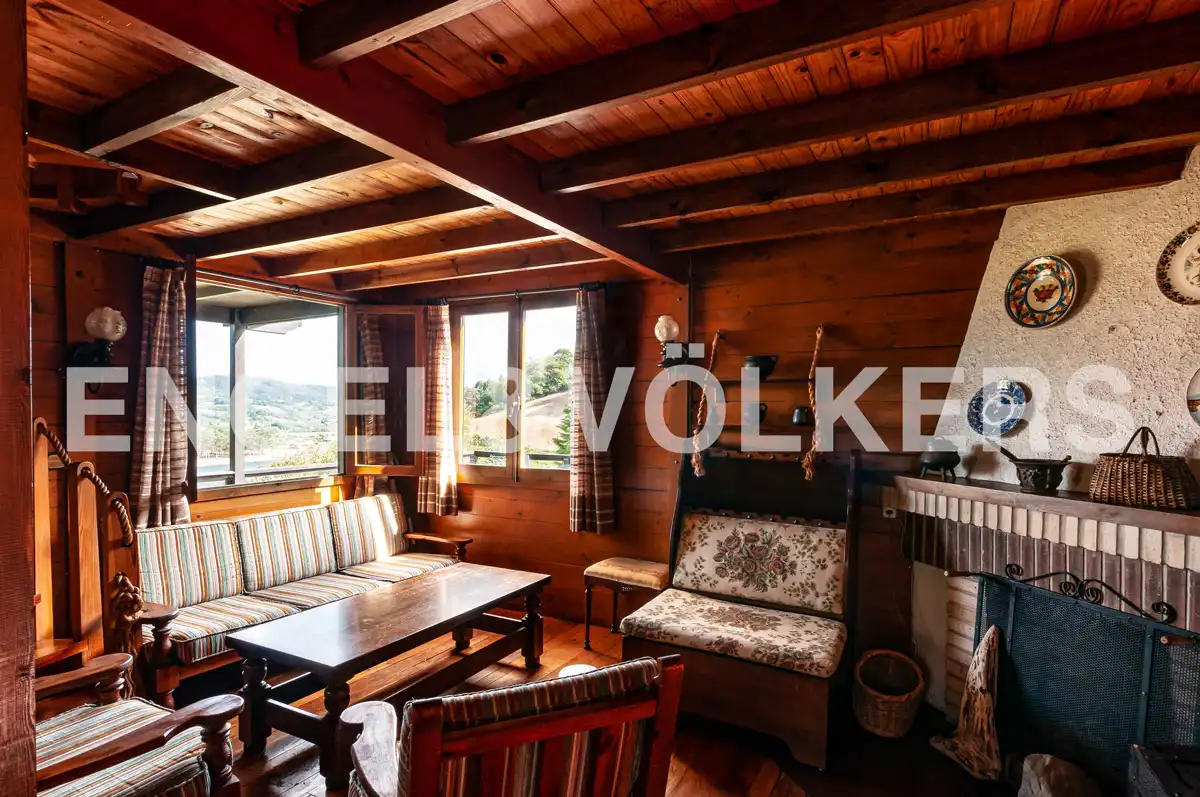 Wohnzimmer von Haus oder Chalet zum Verkauf in Villaviciosa mit Heizung, Privatgarten und Parkett
