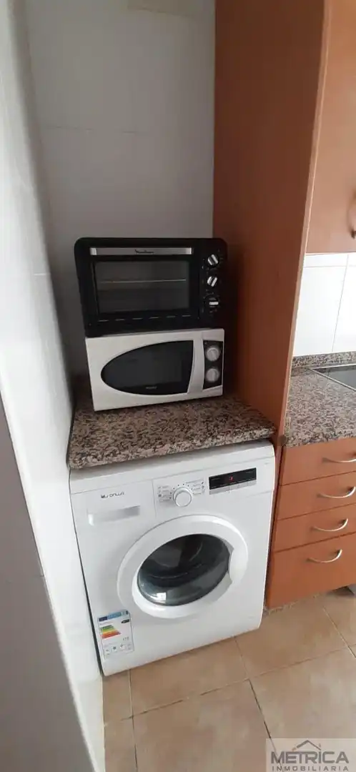Cuina de Pis de lloguer en Salamanca amb Calefacció, Moblat i Balcó