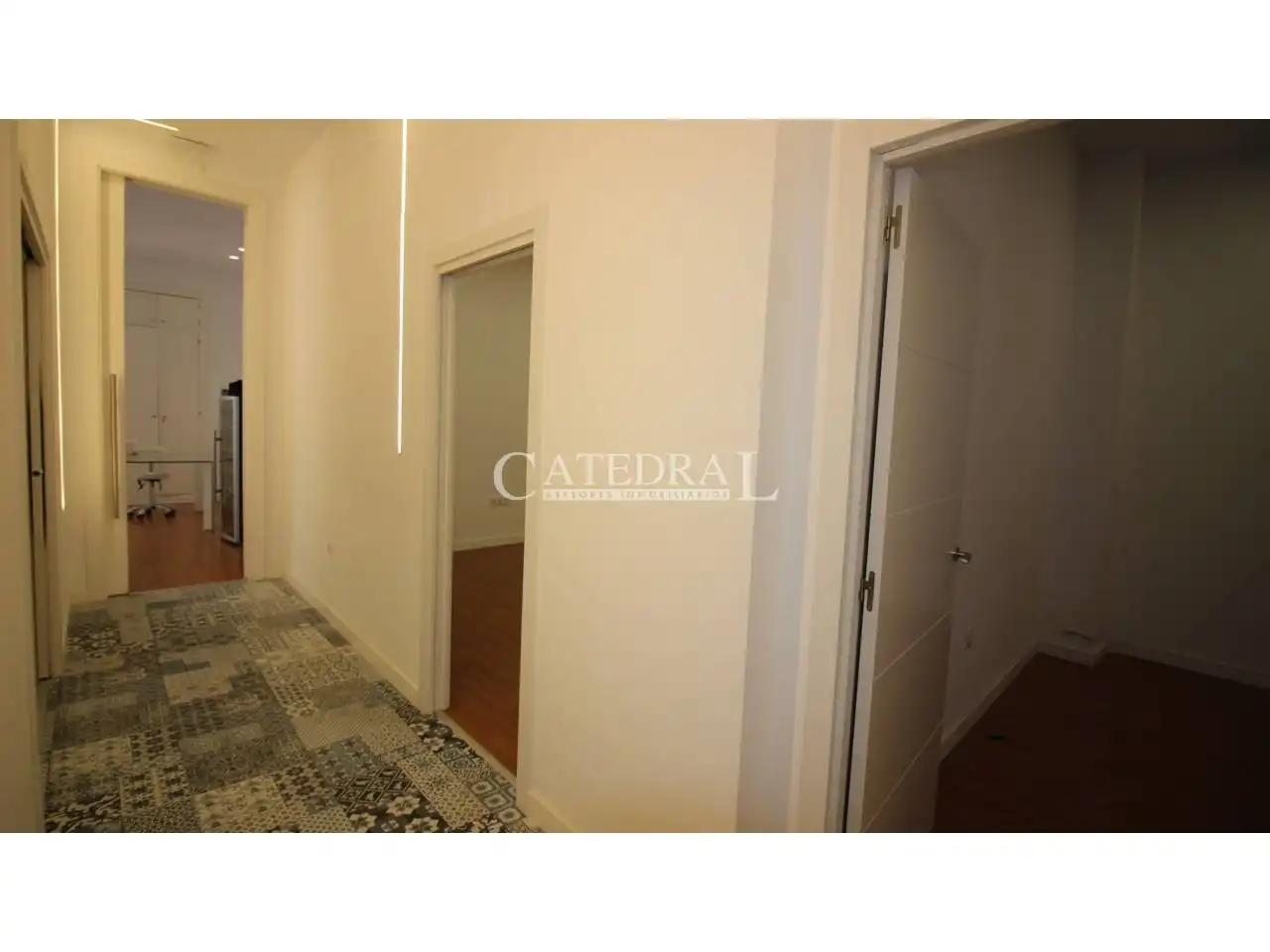Bedroom of Commercial properties for rent in Sevilla  with Air Conditioner