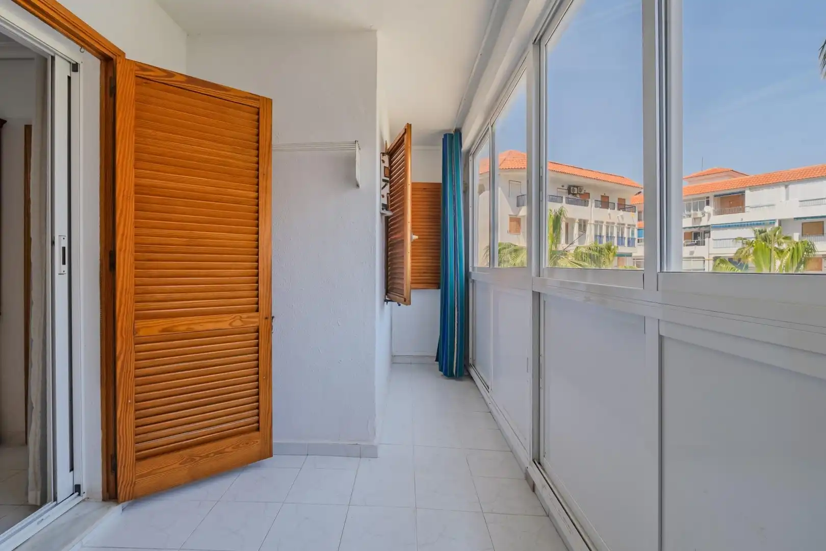 Apartament en venda en Torrevieja amb Jardí privat, Terrassa i Moblat