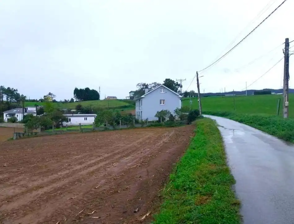 Residential for sale in Castropol