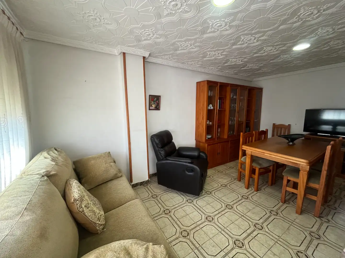 Sala de estar de Piso en venta en Sagunto / Sagunt con Amueblado, Horno y Lavadora