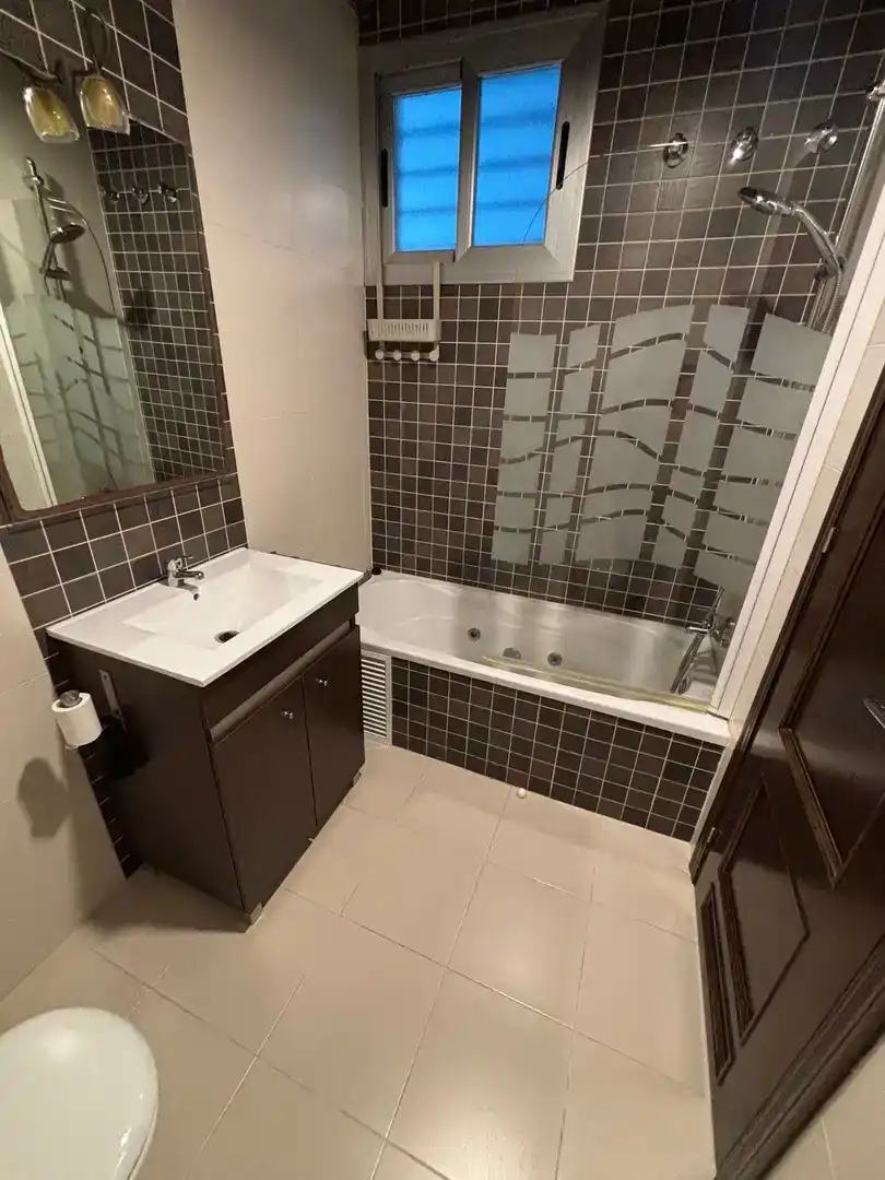 Bathroom of Flat for rent in Écija, Sevilla