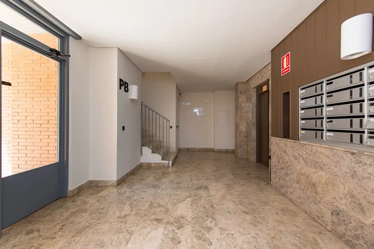 Piso en venta en Madrid con Aire acondicionado, Terraza y Trastero