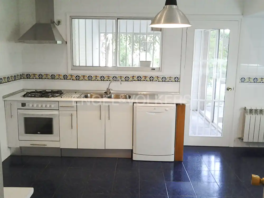 Kitchen of Houses for rent in Madrid  with Air Conditioner, Heating and Private garden