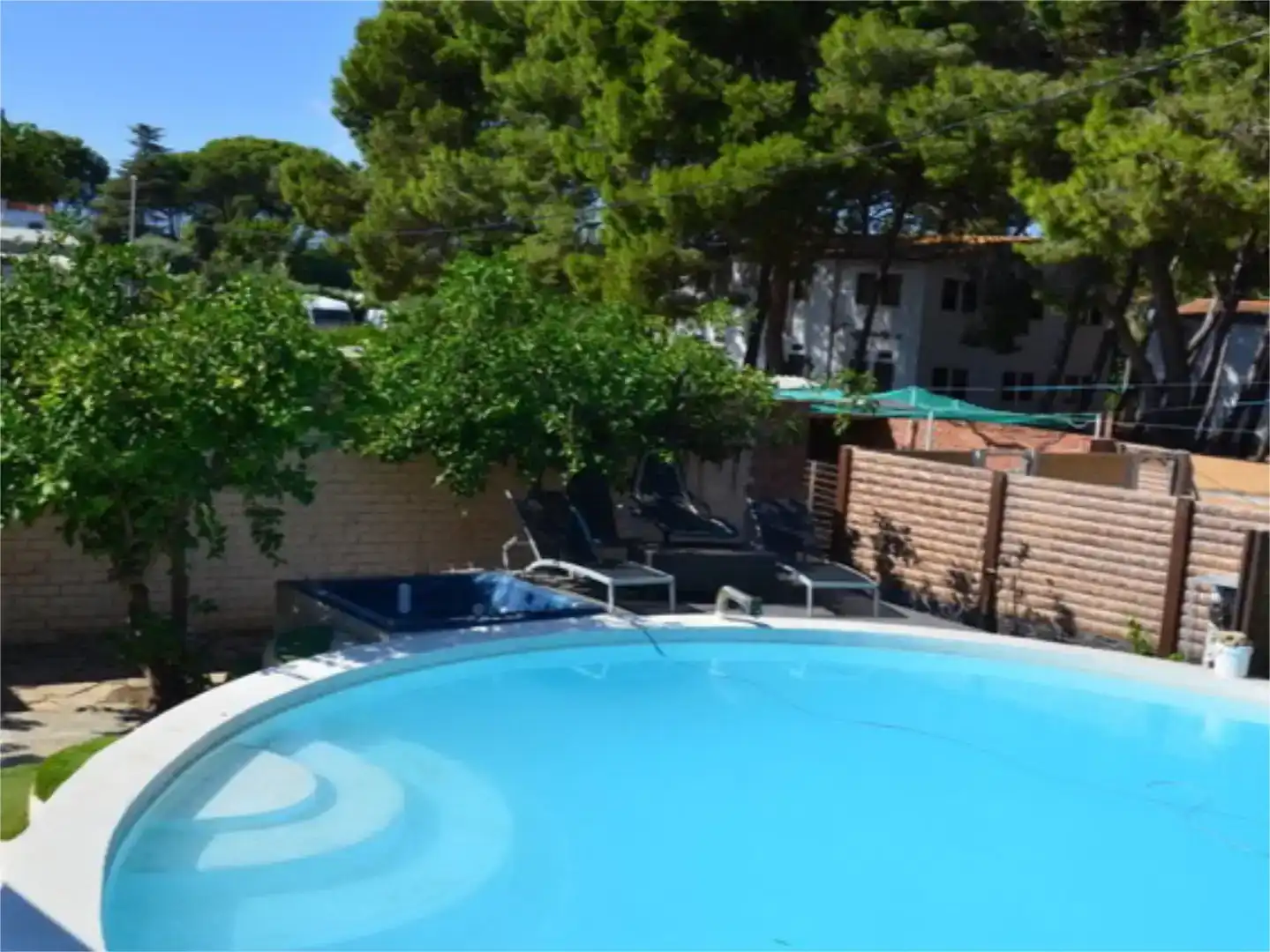 Piscina de Finca rústica en venda en Vila-seca amb Aire condicionat, Jardí privat i Traster