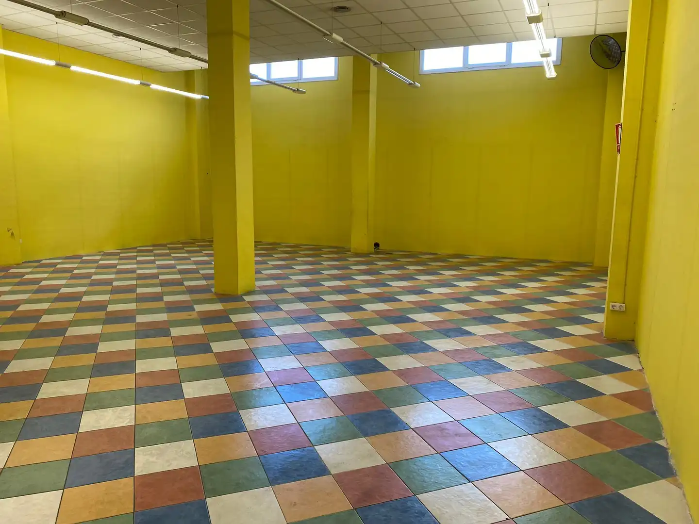 Gewerbefläche zur Miete in Sant Andreu de la Barca, imagen 2
