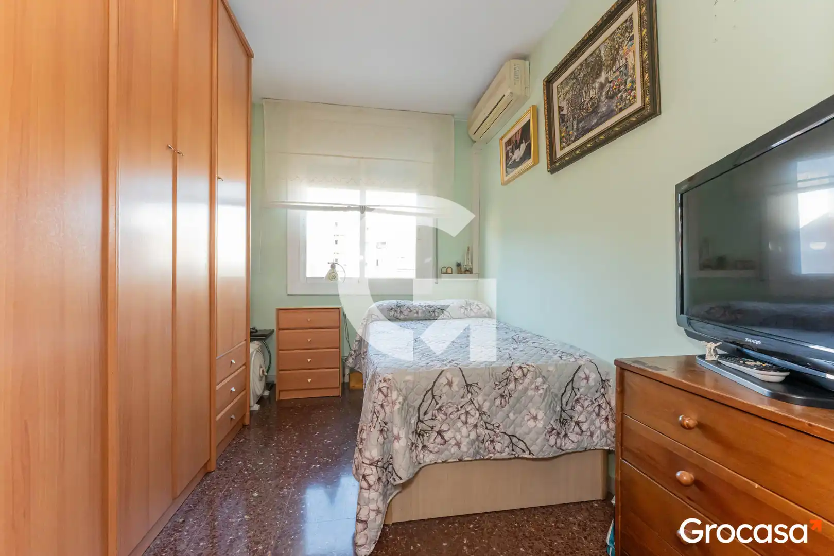 Bedroom of Flat for sale in Cornellà de Llobregat  with Air Conditioner, Heating and Balcony
