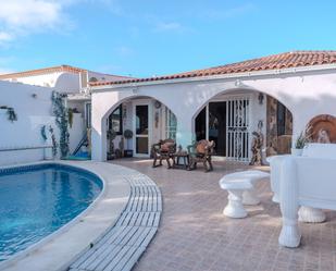 Swimming pool of House or chalet for sale in San Miguel de Abona  with Air Conditioner, Heating and Private garden