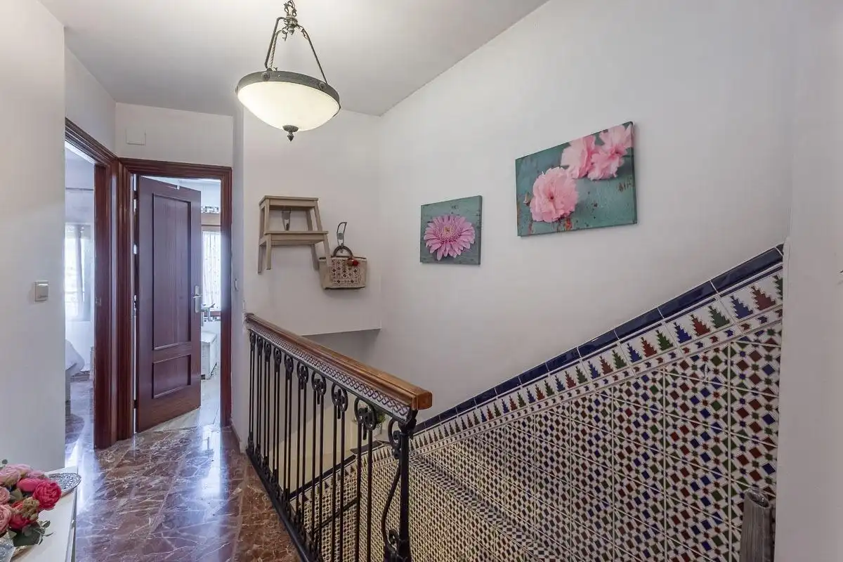 Casa o xalet en venda en Granada amb Terrassa i Balcó