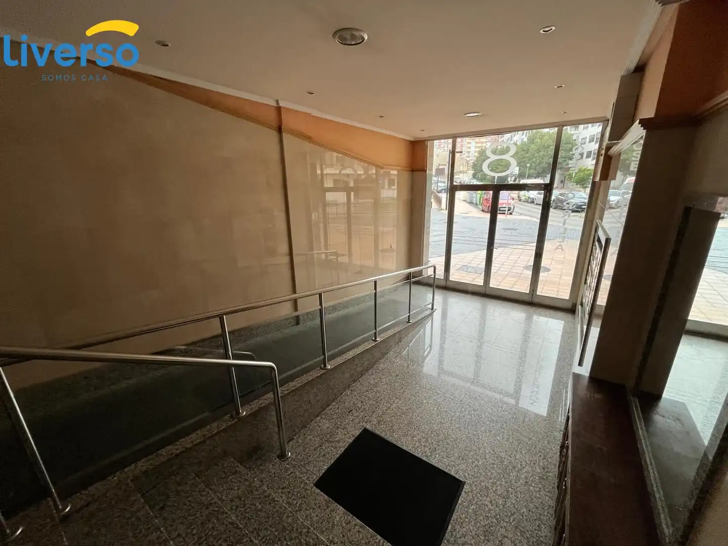 Piso de alquiler en Burgos con Calefacción, Terraza y Amueblado