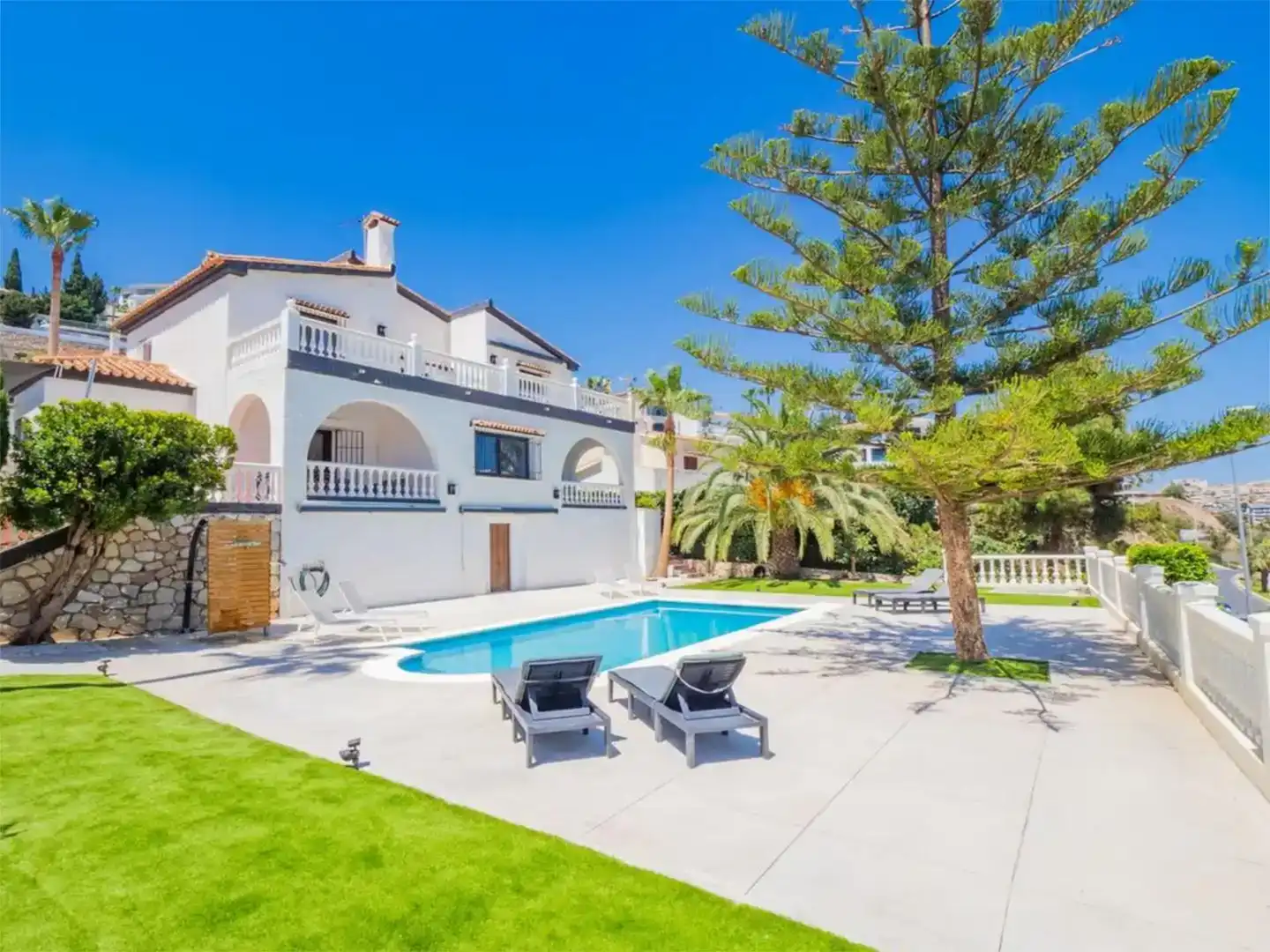 Piscina de Casa o chalet de alquiler en Benalmádena con Aire acondicionado, Jardín privado y Piscina