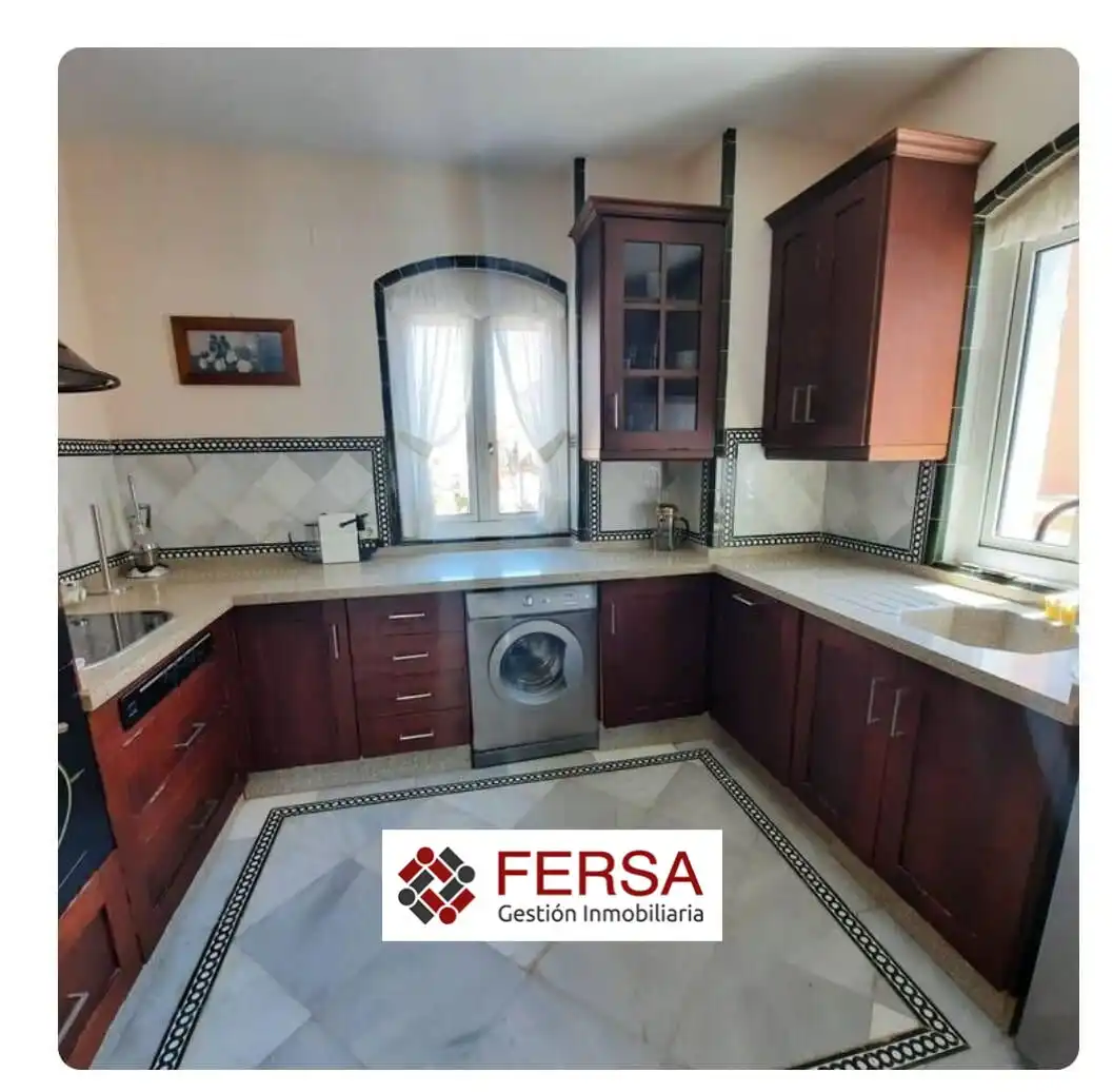 Kitchen of Attic for rent in El Puerto de Santa María  with Air Conditioner, Heating and Terrace