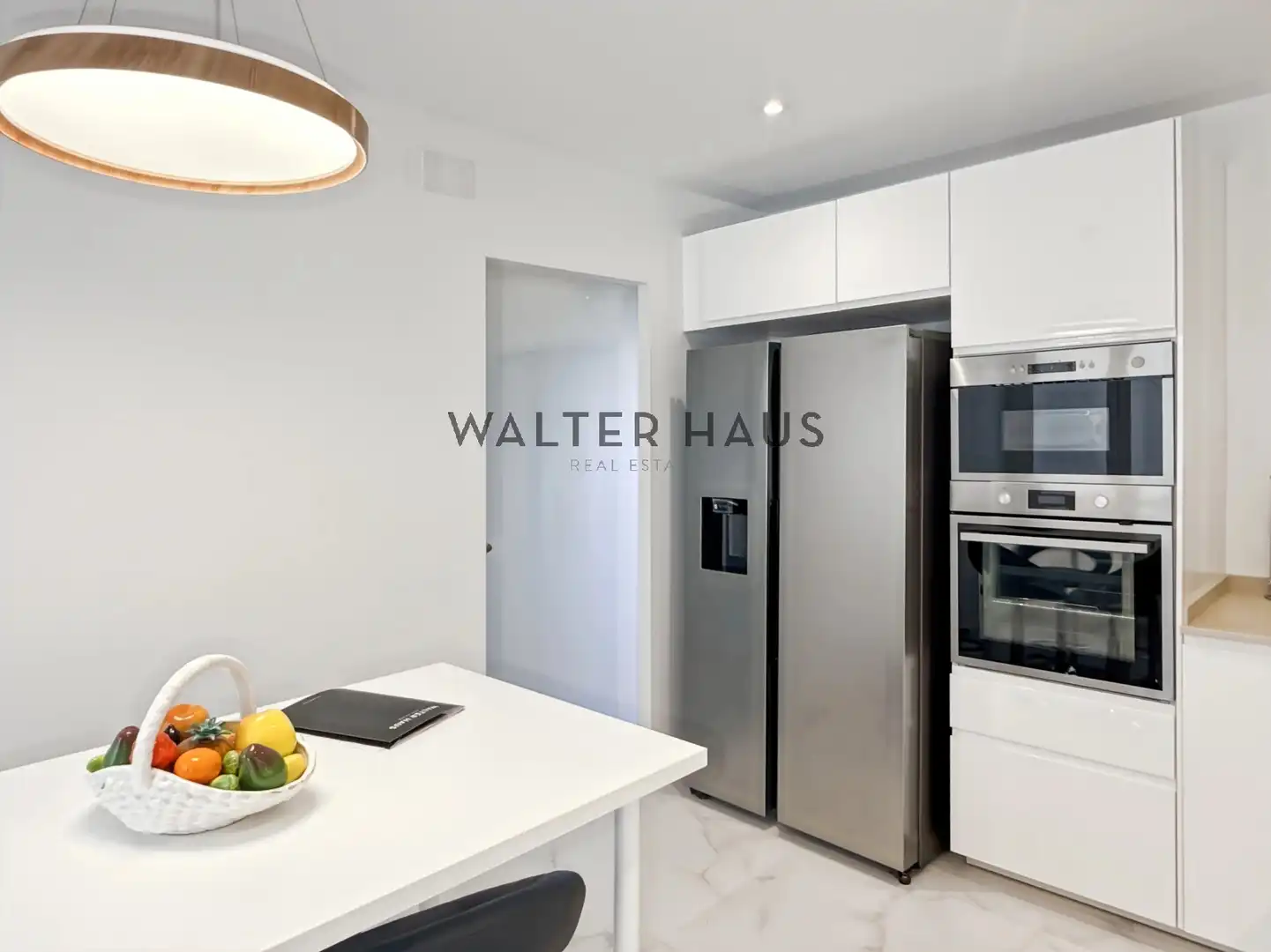 Cocina de Dúplex en venta en Barcelona con Aire acondicionado y Amueblado