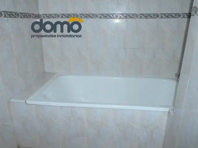 Flat for rent in Calle Emilia Pardo Bazán, Joaquina Eguaras