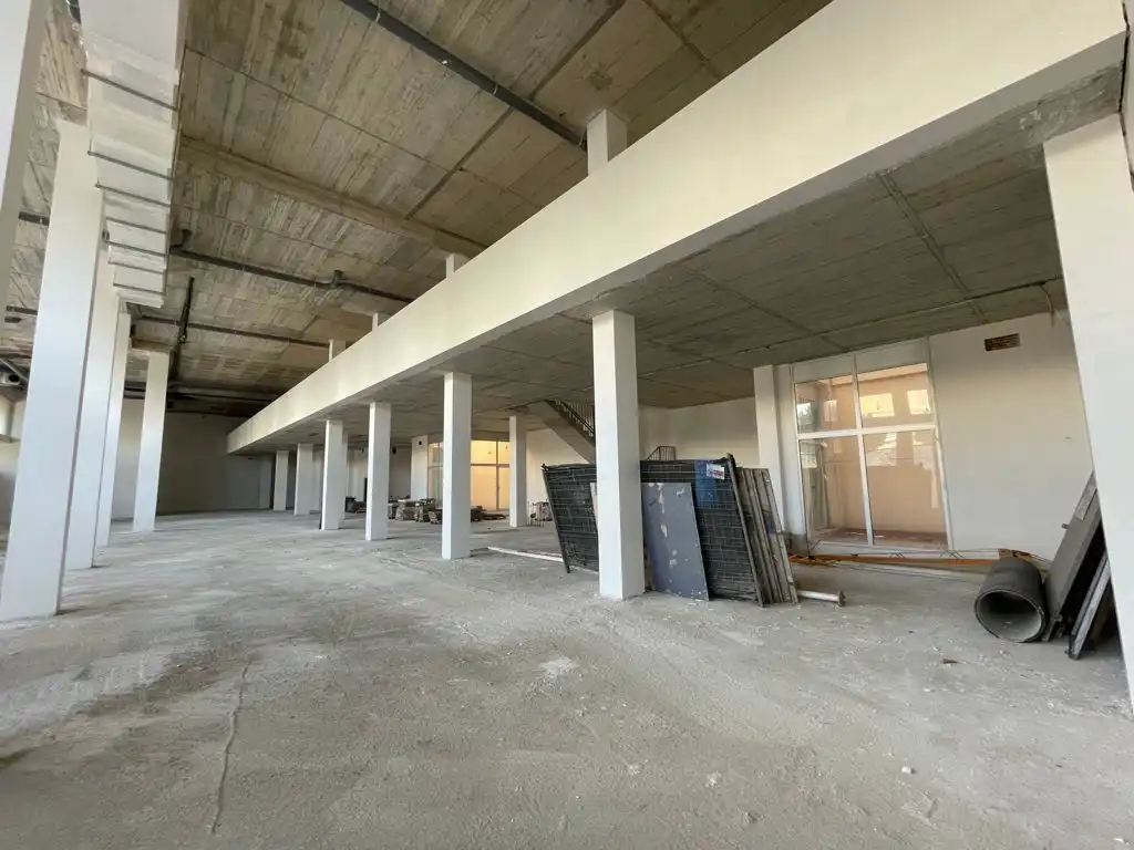 Geschaftsraum zur Miete in Cornellà de Llobregat
