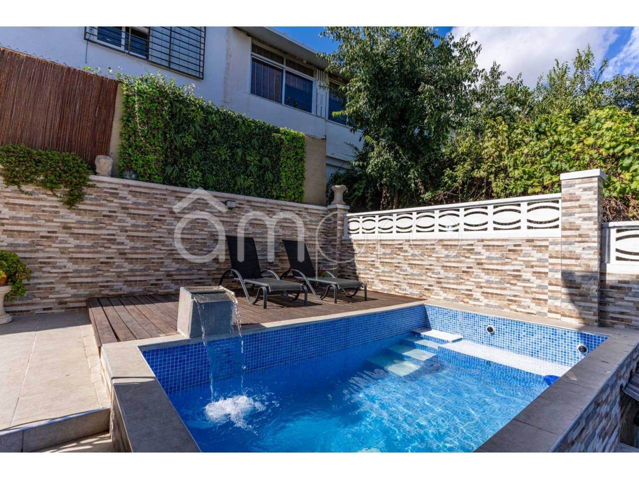 Piscina de Casa adosada en venda en  Tarragona Capital amb Calefacció, Jardí privat i Parquet