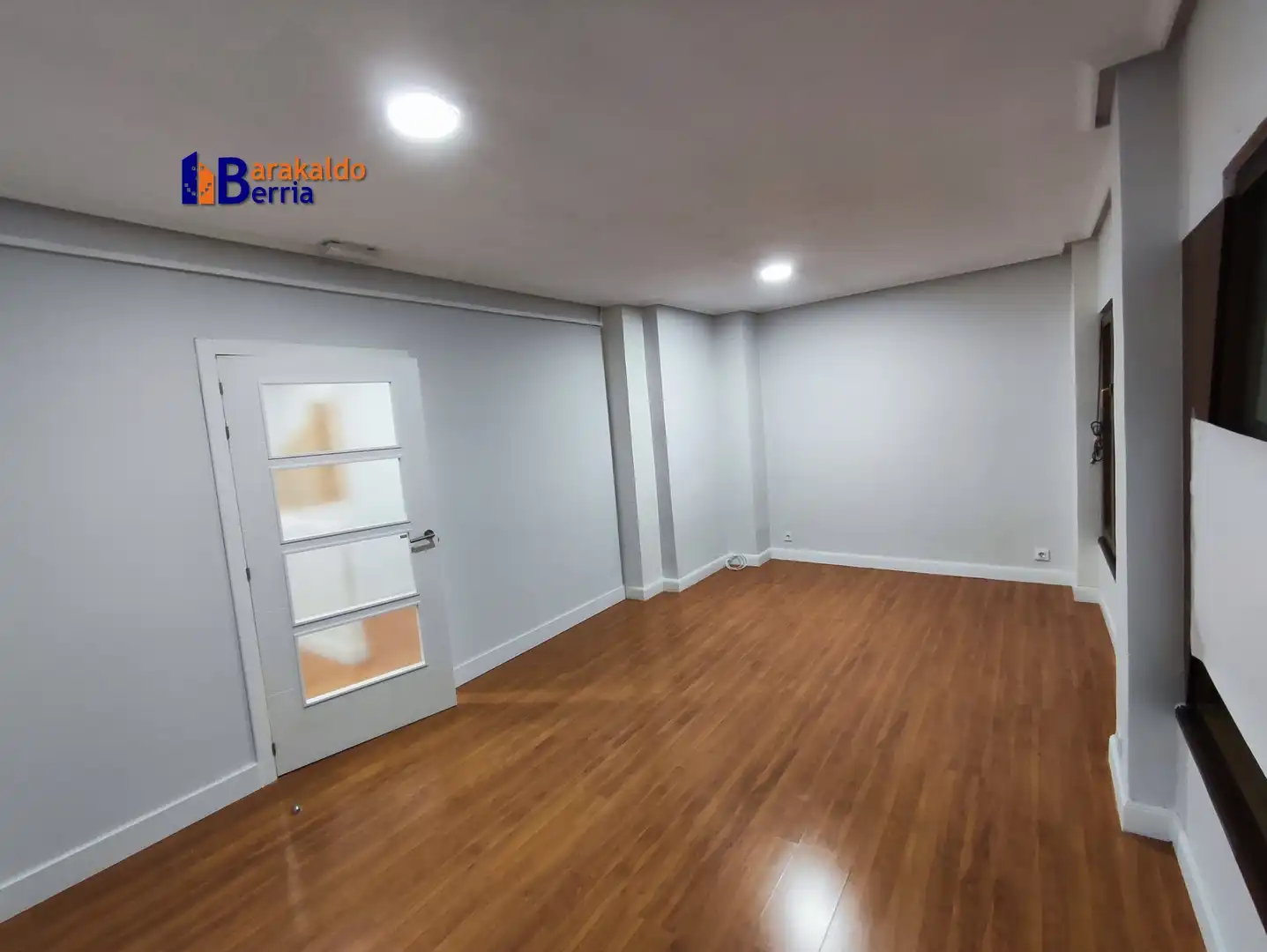 Office for sale in Barakaldo 