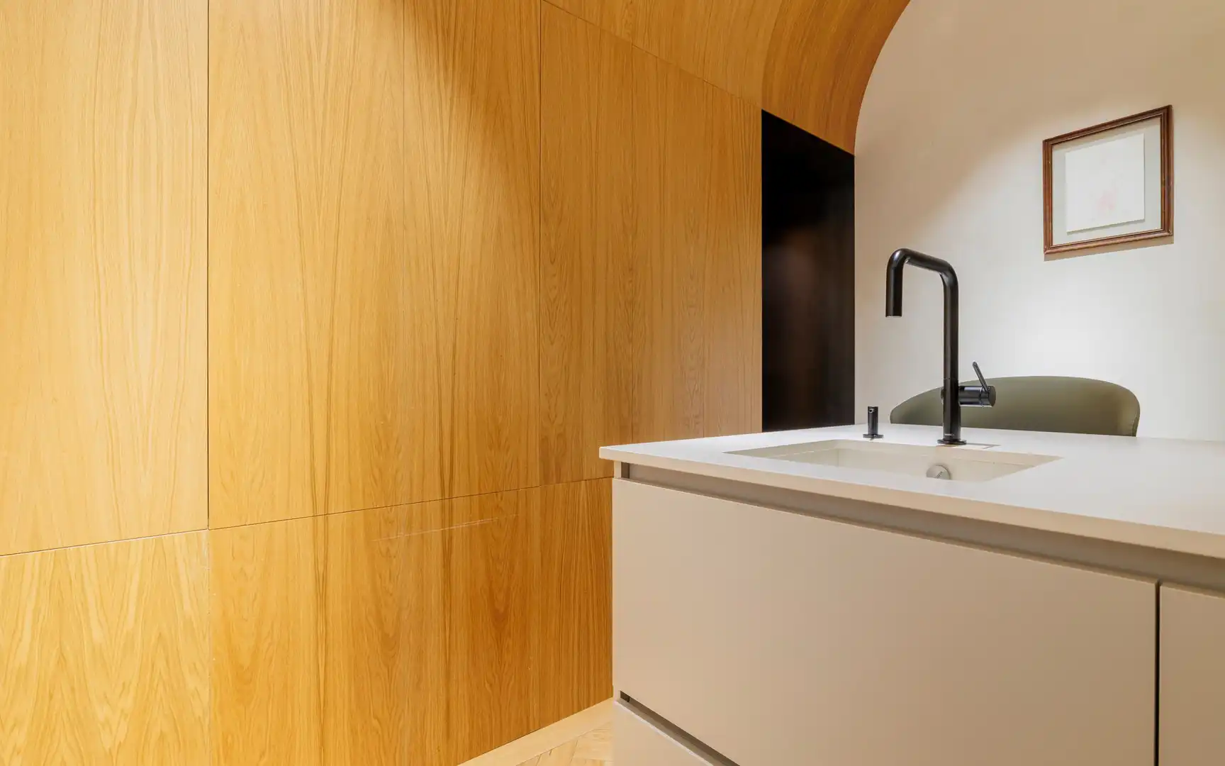 Piso en venta en Zorrilla, Cortes - Huertas