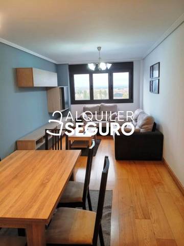 Piso en Alquiler en Emilio Alarcos en Aranzana