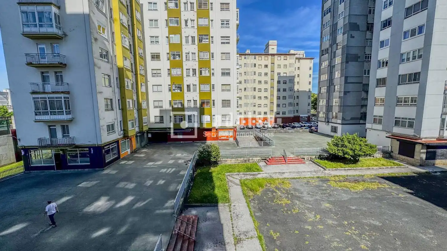 Vista exterior de Pis en venda en Ferrol amb Terrassa i Traster
