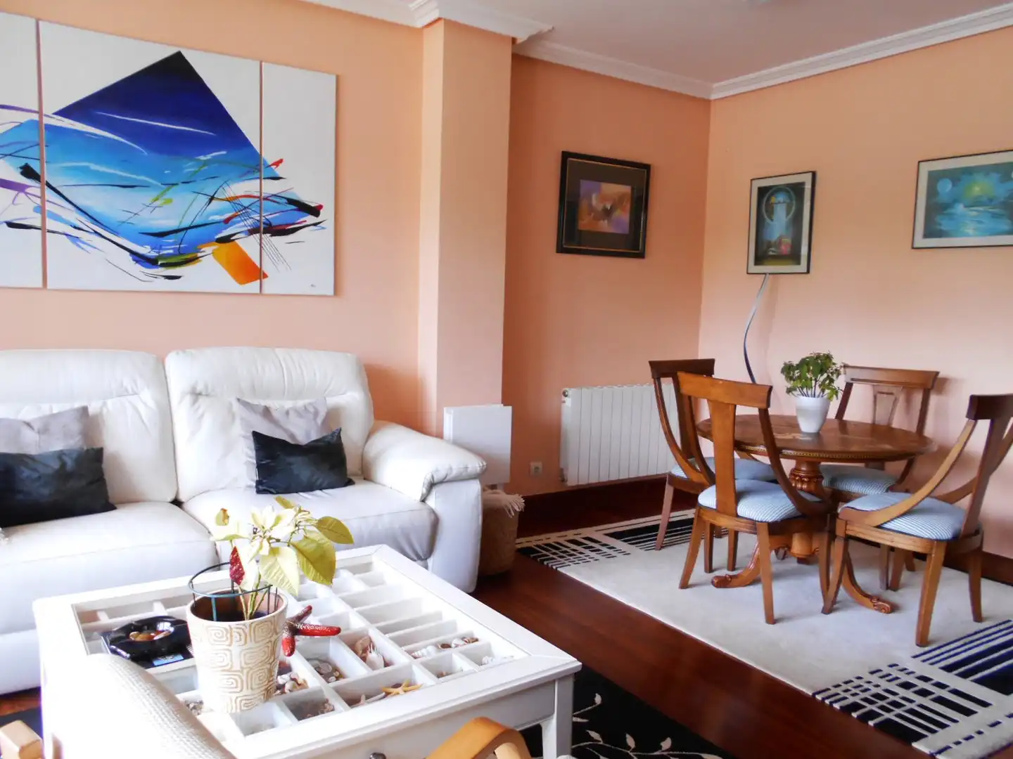 Sala de estar de Piso en venta en Loiu con Calefacción, Trastero y Horno