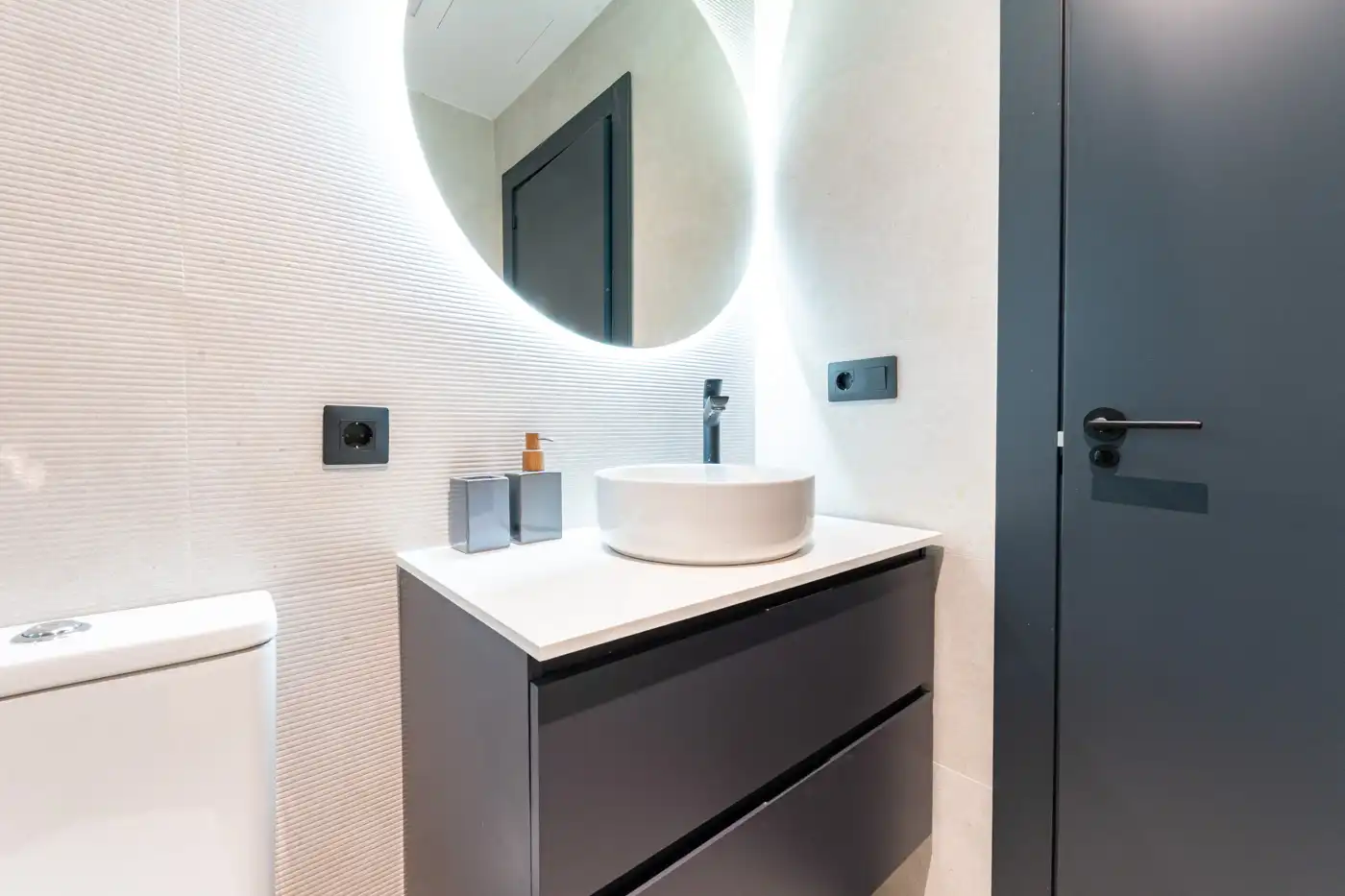 Badezimmer von Maisonette zur Miete in Ciudad Lineal