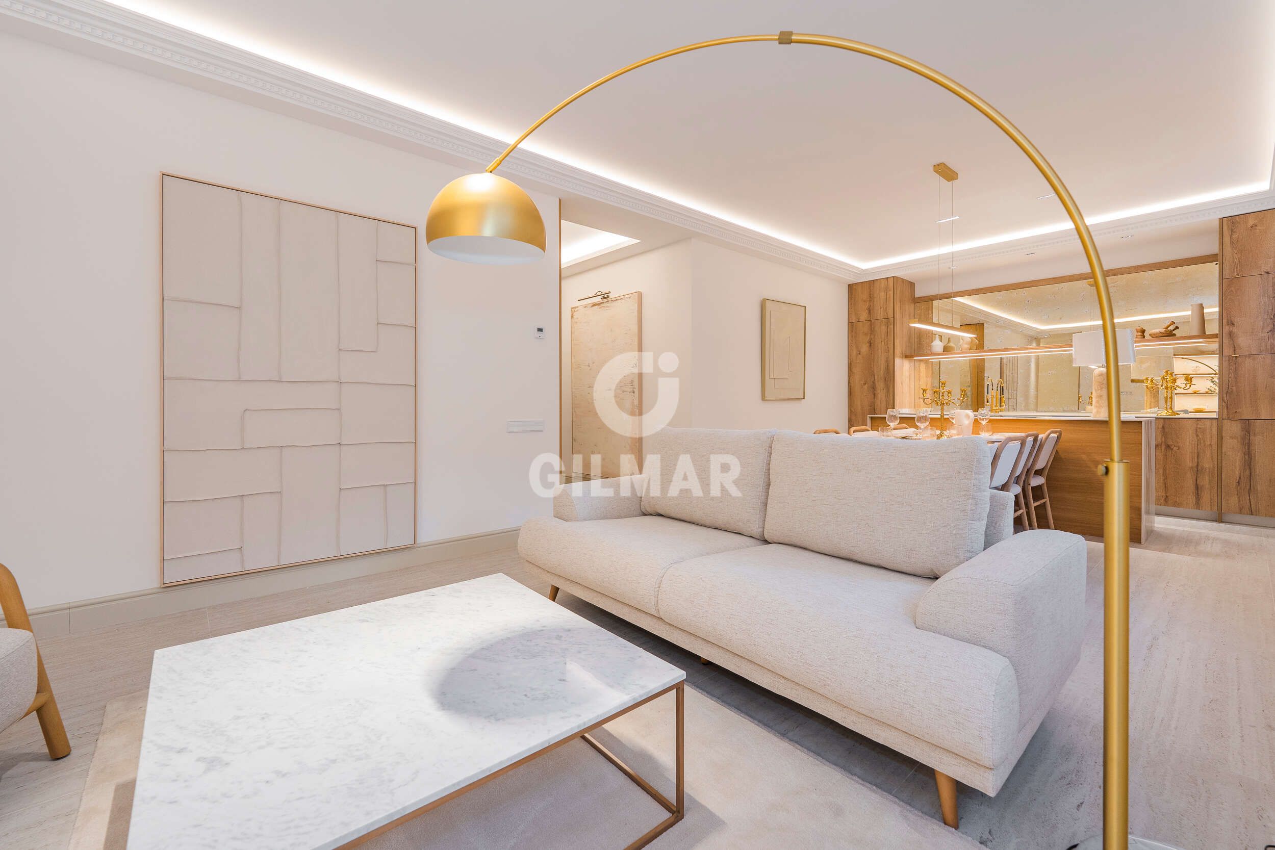 Living room of Flat for sale in  Madrid Capital  with Heating and Furnished