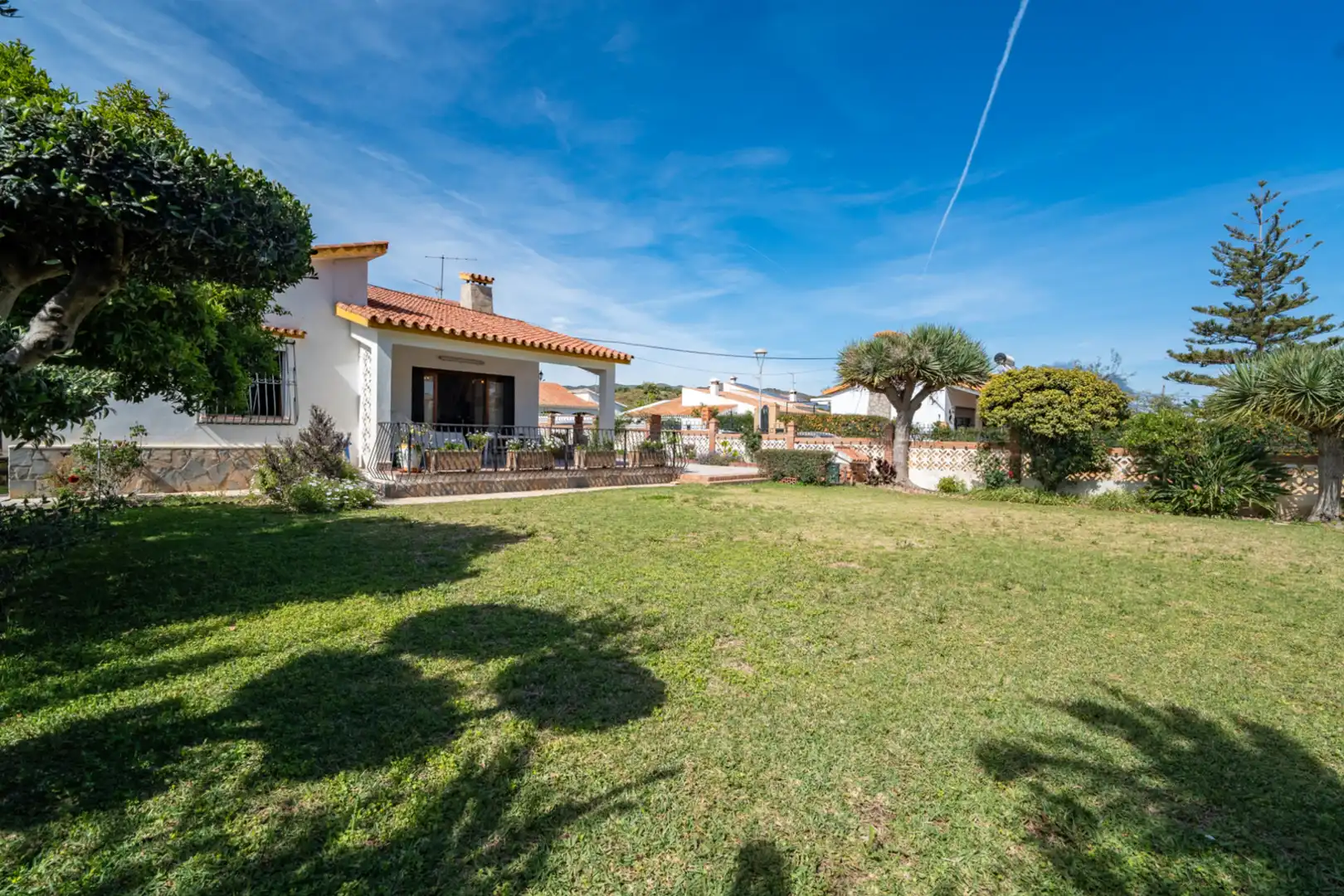 Jardín de Casa o chalet en venta en Rincón de la Victoria con Aire acondicionado, Jardín privado y Terraza