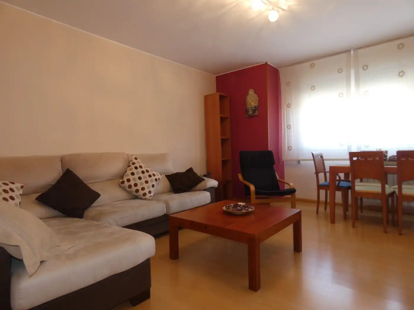 Wohnzimmer von Wohnung zur Miete in Utebo mit Heizung, Terrasse und Abstellraum