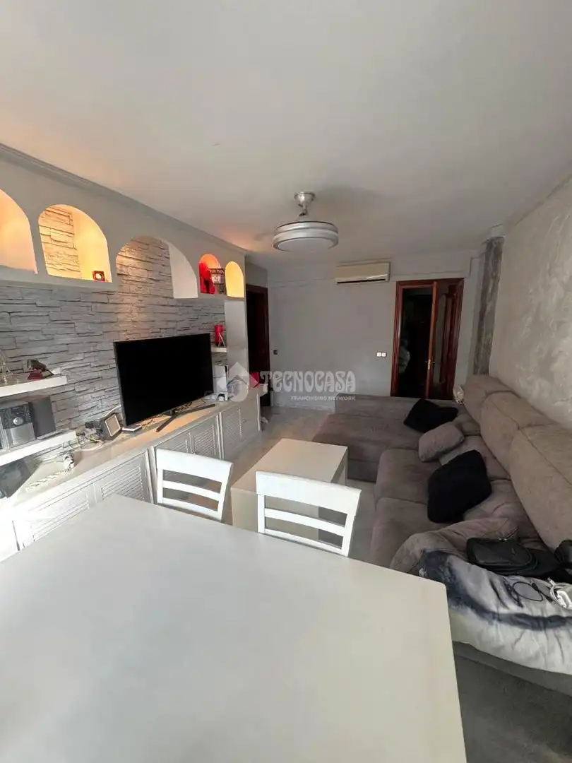 Sala de estar de Piso en venta en Parla con Aire acondicionado, Calefacción y Terraza