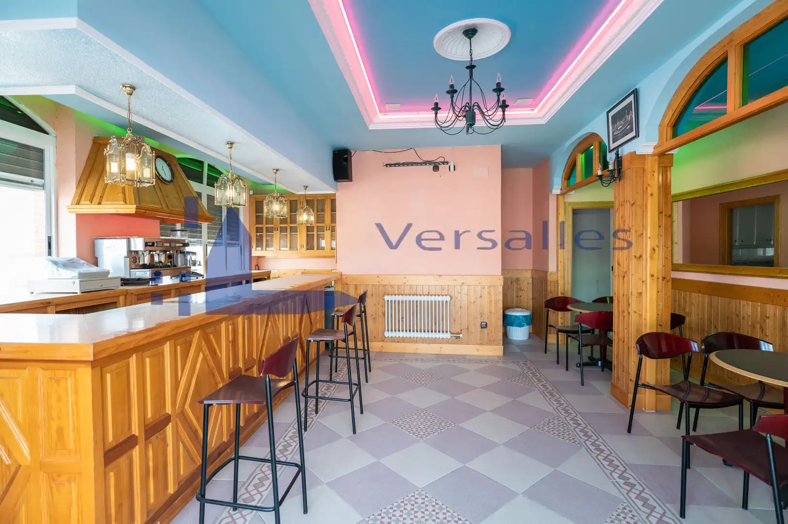 Commercial properties for rent in Calvarrasa de Abajo