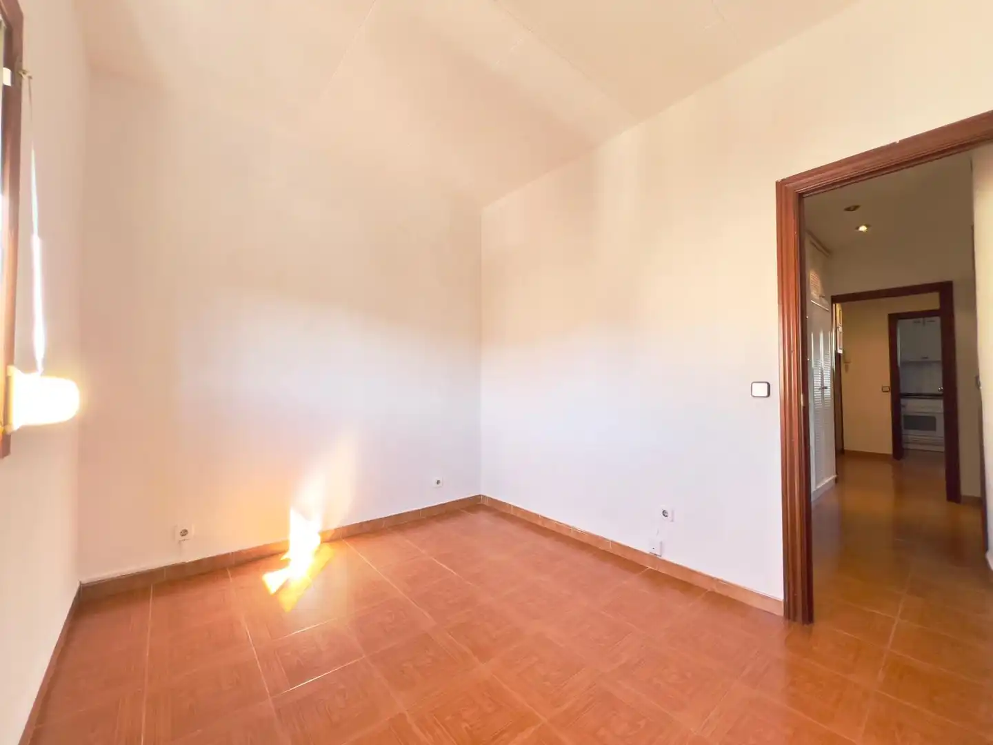 Bedroom of Flat for sale in Barcelona  with Alarm