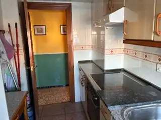 Cocina de Piso en venta en Zaragoza con Calefacción, Amueblado y Horno