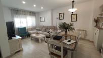 Living room of Single-family semi-detached for sale in Cáceres Capital